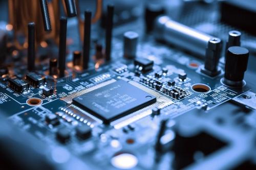 碳化硅功率器件进军消费电子领域